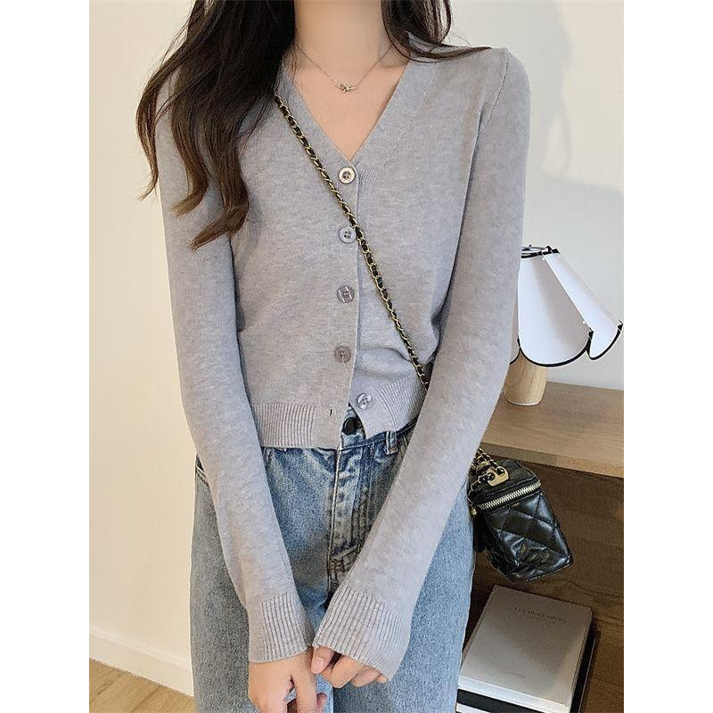 เค เสื้อคาร์ดิแกนถักผู้หญิงสไตล์ใหม่คอวีสไตล์ตะวันตก ผอมลง ดูสั้นแจ็คเก็ตขนาดเล็ก