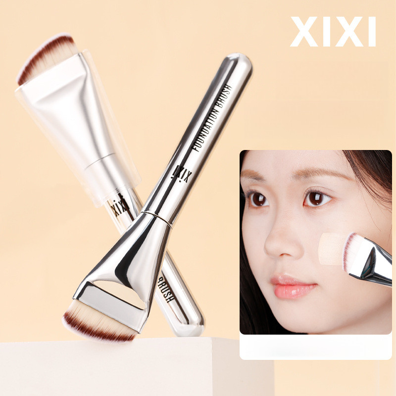 Xixi One-Word Slanted Foundation Brush น้ําหนักเบาไม่มีรอยต่อเครื่องมือแต่งหน้าธรรมชาติ Z3VN