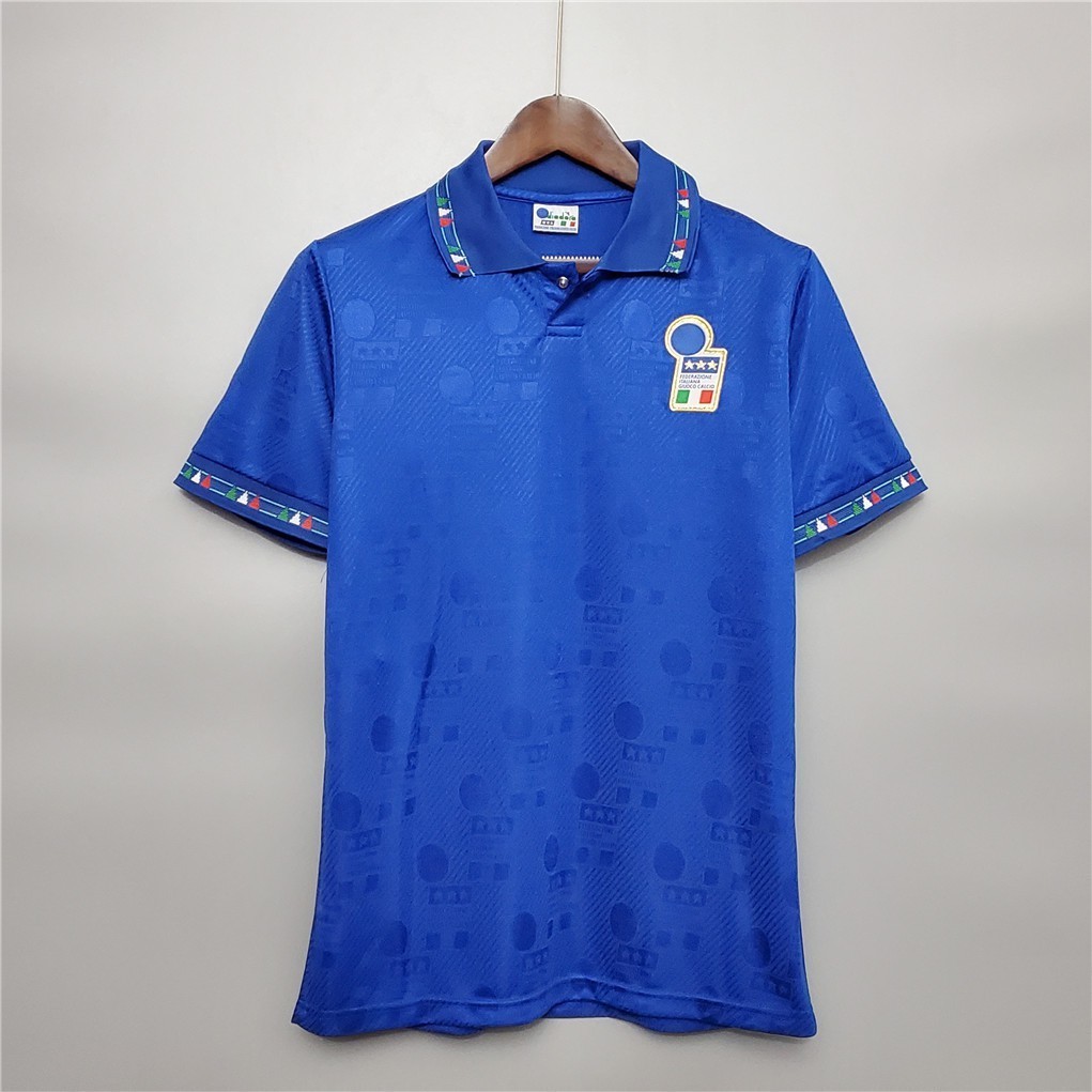 เสื้อย้อนยุคฟุตบอลทีมชาติอิตาลีปี 1994 แบบเหย้าและเยือน