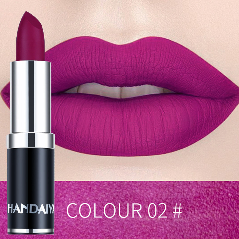 เซ็กซี่ลิปสติกกํามะหยี่สีแดงกันน้ําเคลือบลิปสติกแต่งหน้าสีม่วงเคลือบลิปกลอสติดทนนานเปลือยลิปสติกสีชมพูความงาม