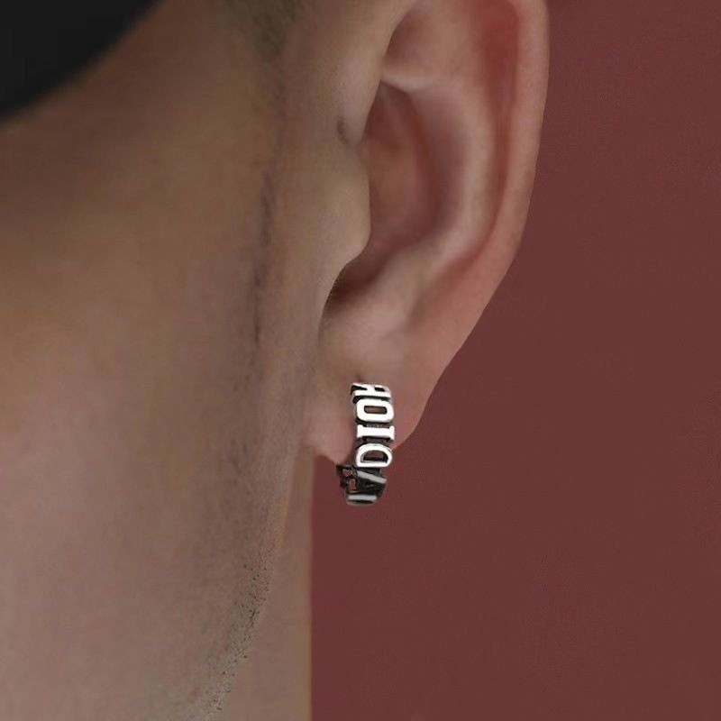 เครื่องประดับหูสไตล์เรโทรดิสต์RESSED สำหรับทุกเพศ