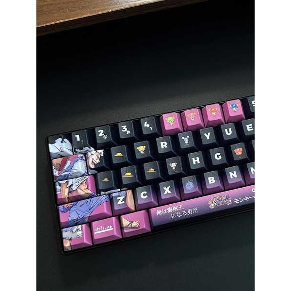 keycap gmk keycap keycap ไทย One Piece Keycap PBT ห้าด้านระเหิดโรงงานเดิมความสูงสี่ด้านโปร่งแสง Woot