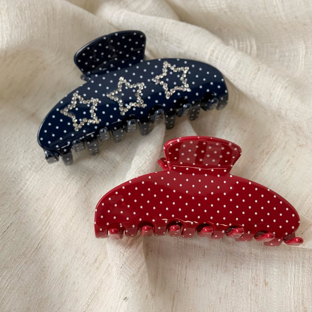 คลิปผมสไตล์เกาหลี Clasy เพิ่มลุคหรูหราด้วยเพชรประดับ พร้อมลายจุดและเส้นทางปลาฉลาม เหมาะสำหรับทุกโอกาส สีฟ้าและแดง