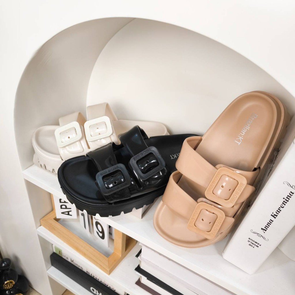 Nice 2 feet u แบรนด์แท้ brazllankt 2418พร้อมส่งในไทย รองเท้าแตะแฟชั่นเสริมส้น 5 ซม สายปรับระดับได้