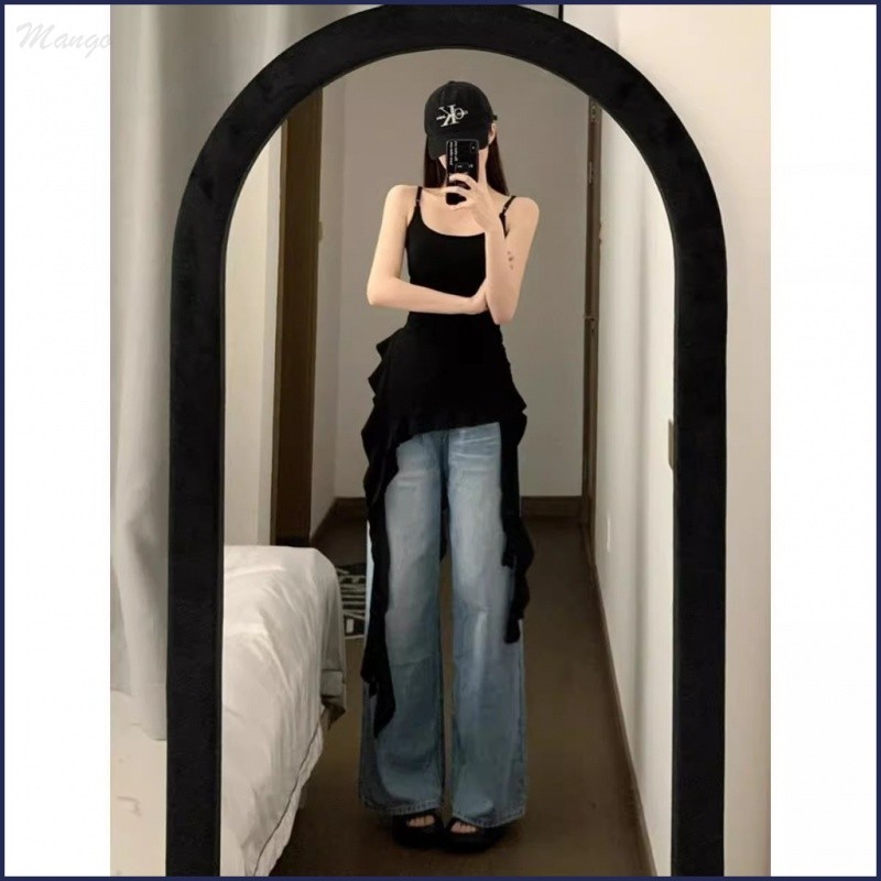 สีดําไม่สม่ําเสมอ Ruffled Camisole หญิงสาวร้อนออกแบบ Niche Slim-fit Slimmer ดูด้านบน