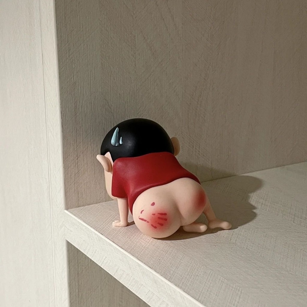 P PP Shin-Chan emo Mei Ya บวม Crayon Shin-Chan ของขวัญน่ารักเดสก์ท็อปตกแต่ง