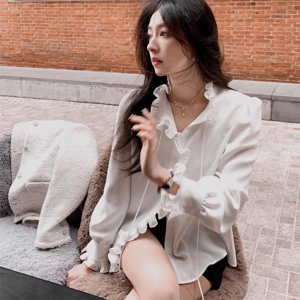 ข เสื้อเชิ้ตสีขาวผู้หญิงสไตล์ฝรั่งเศสแขนยาวขอบหูไม้ปกสูงหย่อน