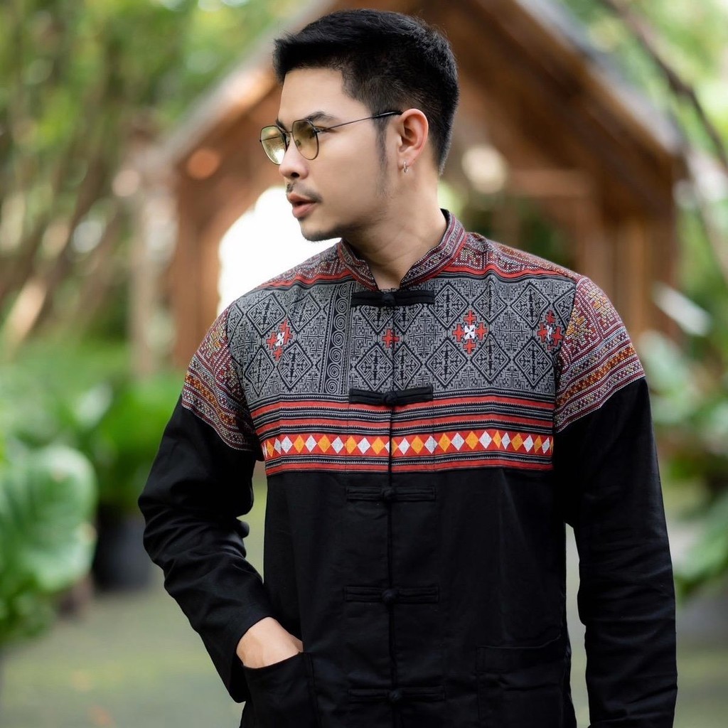 เสื้อผ้าฝ้ายพิมพ์ลาย no.42ดำอาข่าแขนยาว
