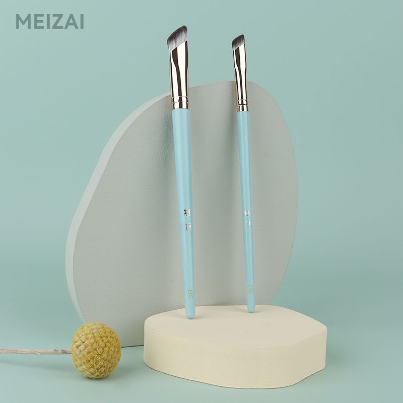 MEIZAI แปรงคอนซีลเลอร์ คอนซีลเลอร์ขนาดเล็ก คอนซีลเลอร์ รอยคล้ำ E03 แปรงแต่งหน้าคอนซีลเลอร์แบบรางน้ำตา