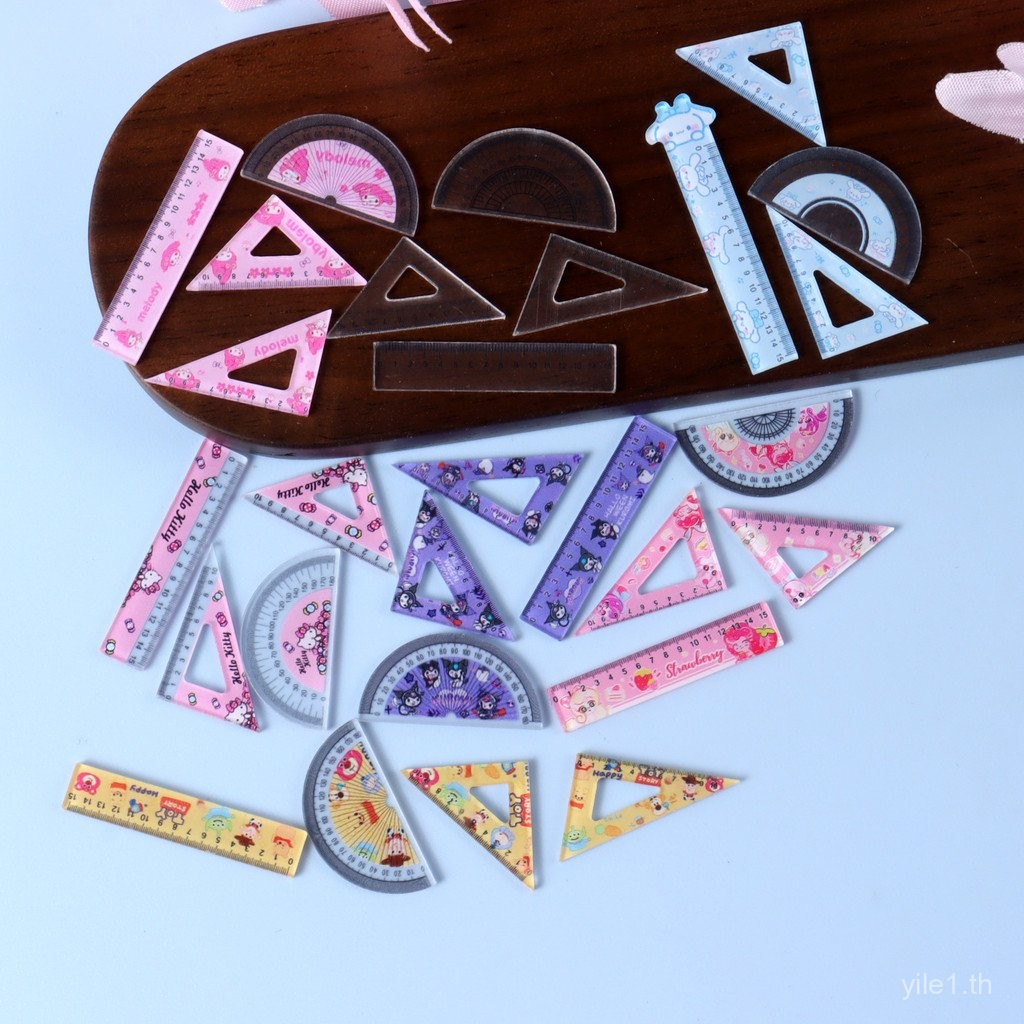 บ้านตุ๊กตา บ้านตุ๊กตา บ้านตุ๊กตา Mini Shin-Chan ไม้บรรทัดเครื่องเขียน Mini อะคริลิคไม้บรรทัดโปร่งใสไม้บรรทัดอุปกรณ์เสริมเครื่องประดับ DIY