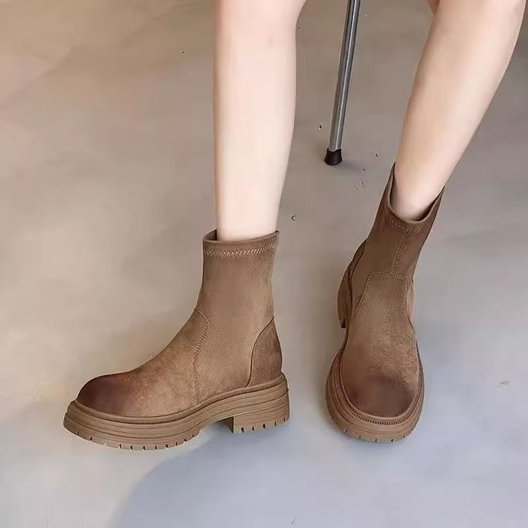 รองเท้าบูทส้นสูงสำหรับผู้หญิง สวมใส่ง่ายและดีไซน์สวยงาม