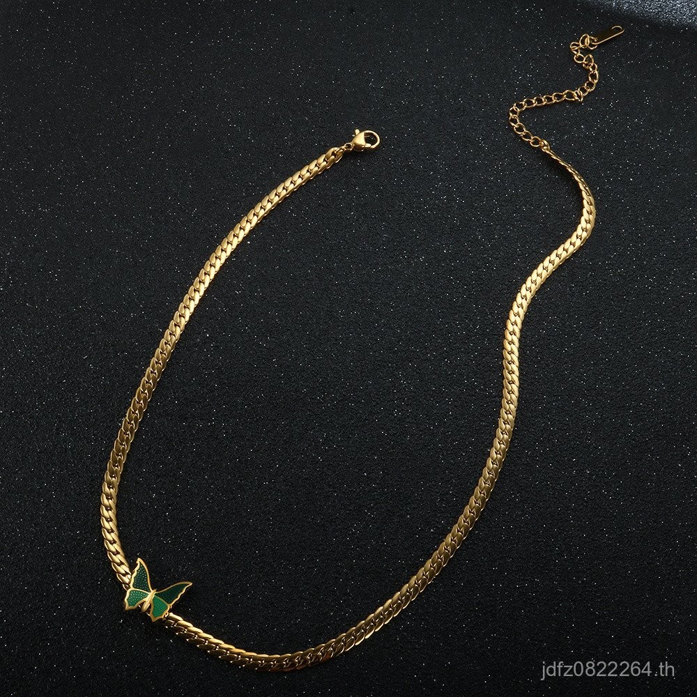Niche ผีเสื้อยุโรปผู้หญิงอเมริกัน 18K Gold สร้อยคอหรูหราสีเขียว INS สไตล์ Non-Fade High-End ไทเทเนีย