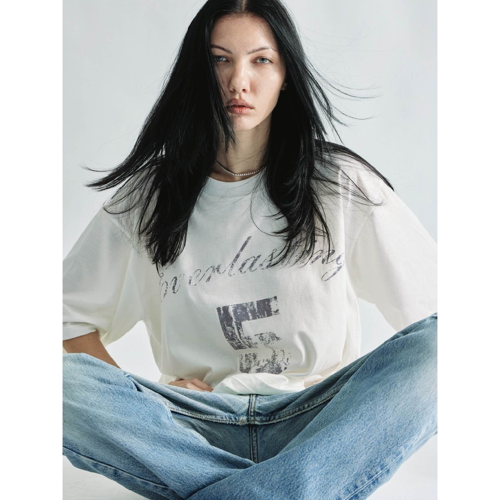 IMNOTAMORNINGPERSON - SIZELESS TEE - EVERLASTING COLLECTION (Made from light-weight cotton , relaxed