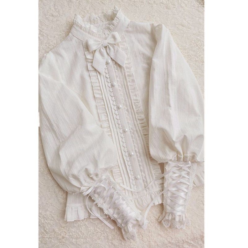 Lolita Western สไตล์ฤดูใบไม้ผลิแกะขาสาว Ruffled ลูกไม้ lolita เสื้อแขนยาว Jacquard สไตล์ญี่ปุ่น