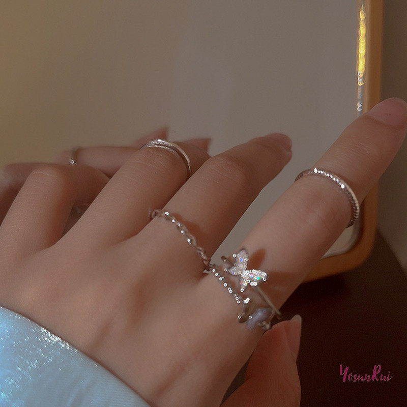 โยซันรุย] 4ชิ้นธรรมดาวงกลมแหวนผีเสื้อชุดสีเงินเปิดปรับแฟชั่นส่วนบุคคลแหวนนิ้วสําหรับผู้หญิงเครื่องประดับอินเทรนด์ใ