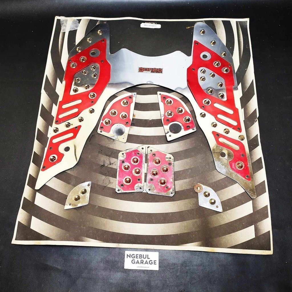 MERAH Mio Sporty RED SILVER YAMAHA GUNZO Footrest