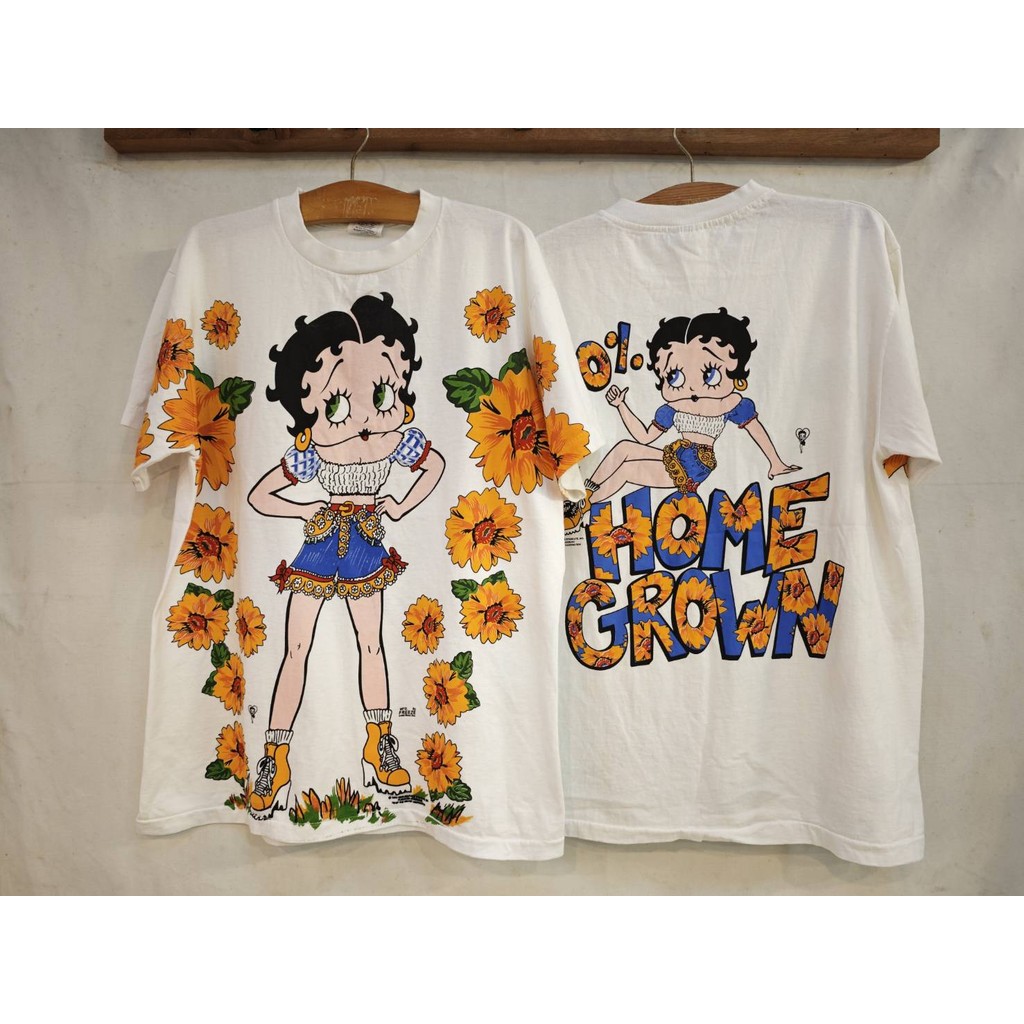 เสื้อลายOVPเบ็ตตี้ขาวทานตะวัน(ป้ายWildoats)
