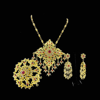 ชุดสร้อยคอ เซ็ทเครื่องประดับไทย สีทอง สวมใส่กับชุดเจ้าสาวghj…