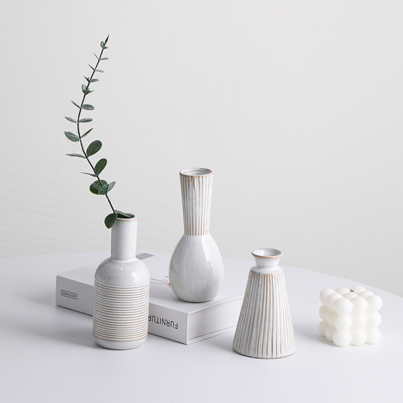Ins Nordic Light Luxury Retro เซรามิคแจกันดอกไม้ Creative Stripe Art เซรามิคดอกไม้ Planters ห้องนั่งเล่นดอกไม้ตกแต่งบ้านสํานักงานโต๊ะรับประทานอาหารเซรามิคเครื่องประดับตกแต่ง