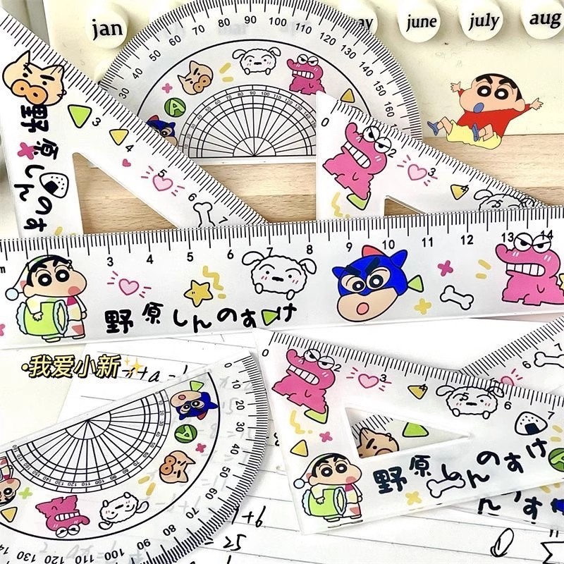 4 ชิ้น/เซ็ต Crayon Shin-chan วาดไม้บรรทัดวัดเรขาคณิตไม้บรรทัดสามเหลี่ยม Straightedge ไม้โปรแทรกเตอร์หลากหลายไม้บรรทัดโรงเรียนและสํานักงานเครื่องเขียน