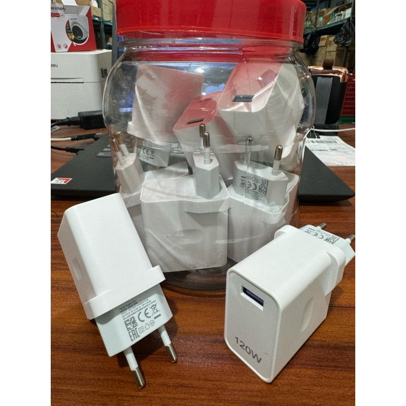 [SH-308] Xwin 1 Jar บรรจุ 10 ชิ้นอะแดปเตอร์สําหรับเดินทาง Xwin Z90 120W ชาร์จเร็วและ Super Vooc Heav