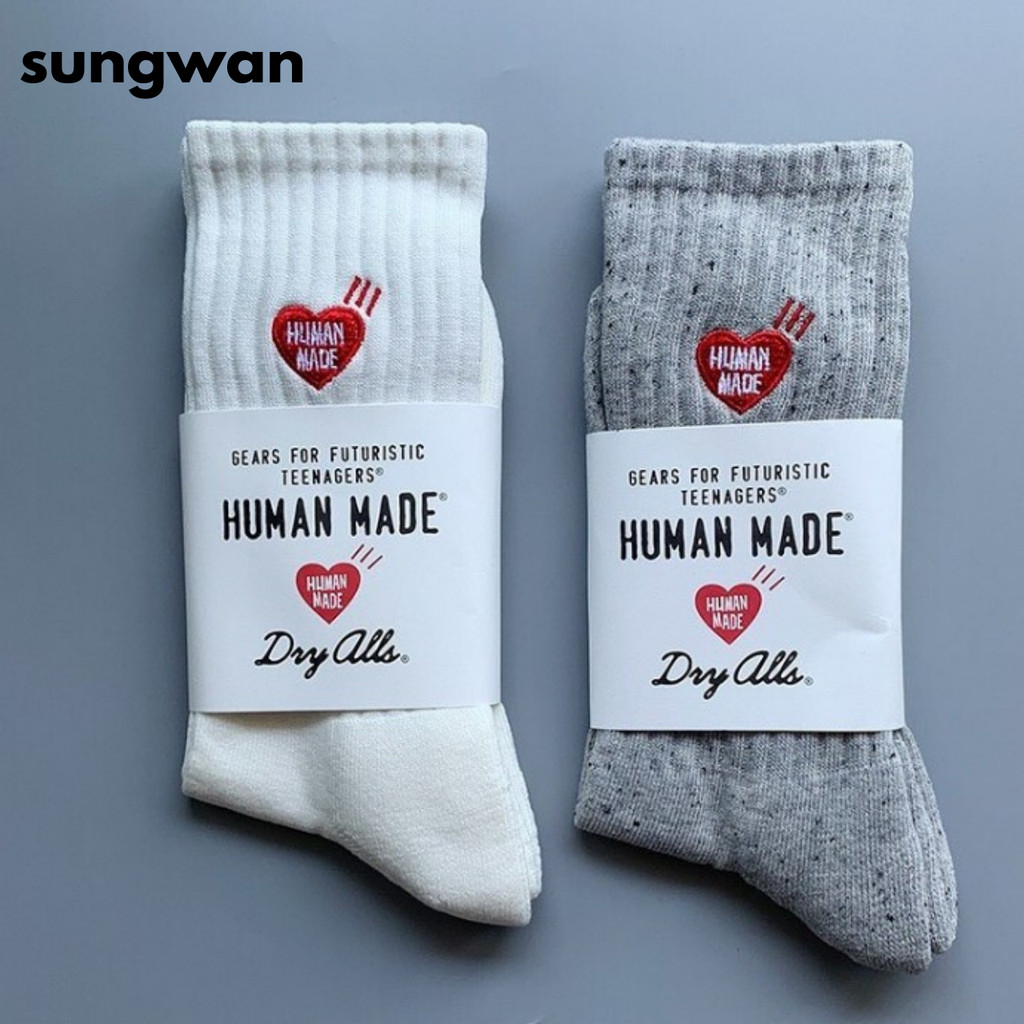ถุงเท้าหัวใจปัก huma ข้อยาวและสั้น หัวใจแดง สินค้าพร้อมส่ง