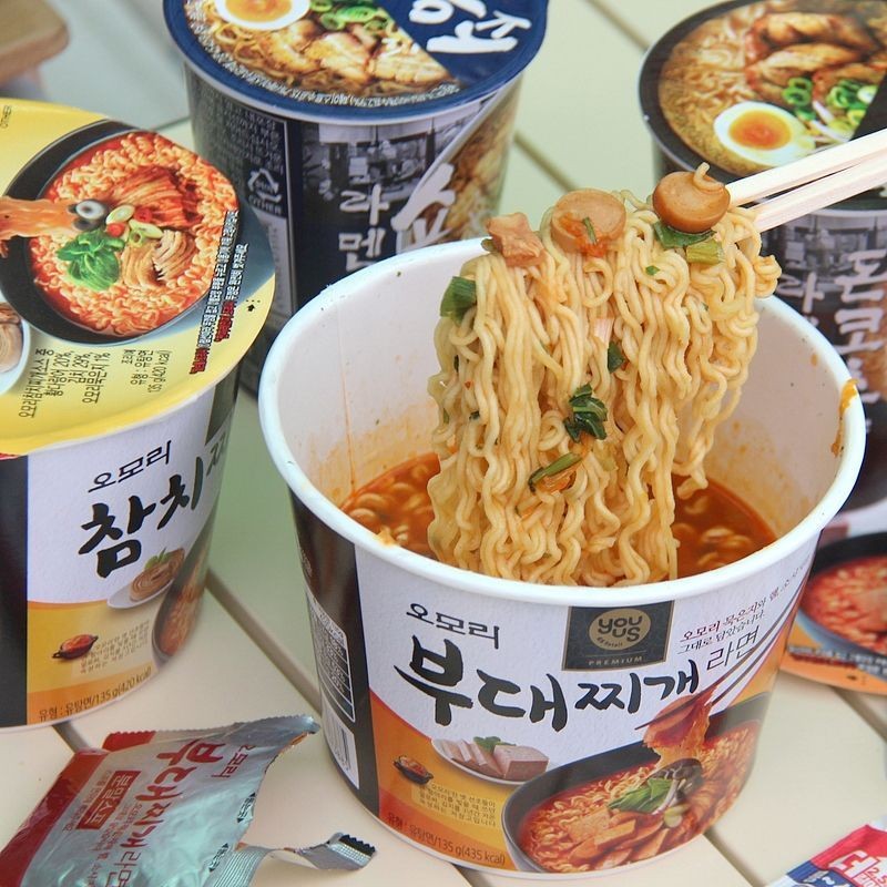 South Korea Imported GS25 Convenience Store Youshi OMORI Tuna Kimchi Soup Army Hot Pot Bowl Instant 