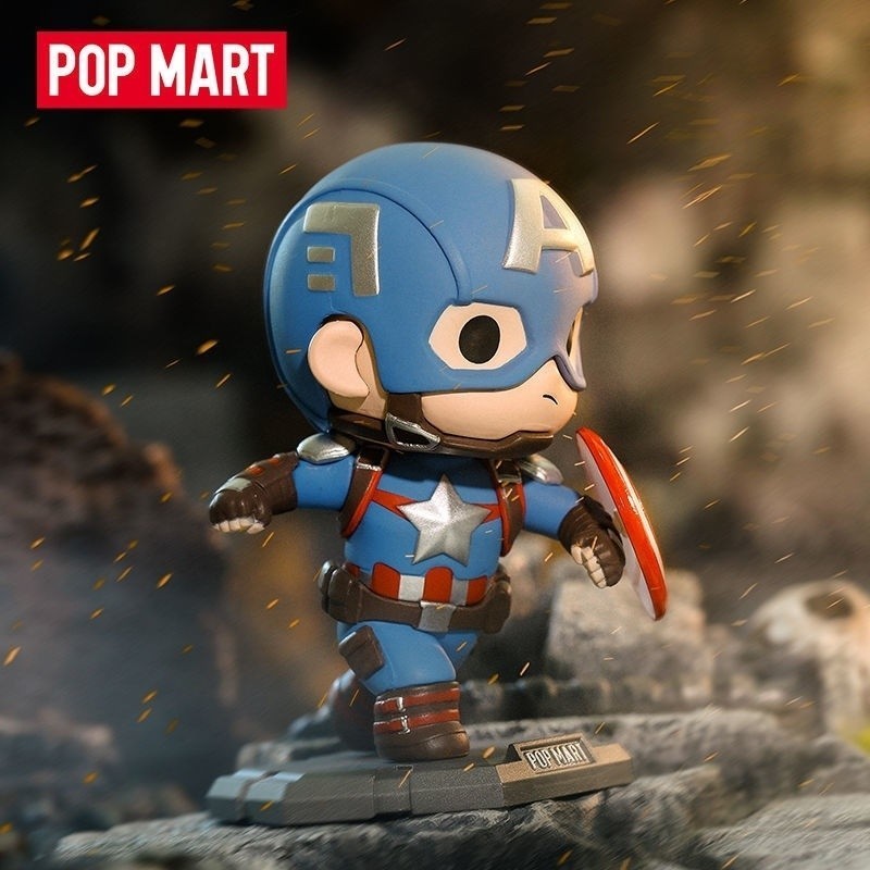 [ของแท้] POPMART Marvel Avengers Series Figure Mystery Box Toy ของขวัญตุ๊กตาอินเทรนด์