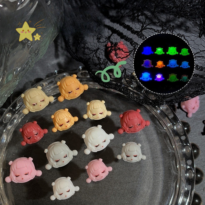 [JBTH] 20pcs Luminous 3D เรซิ่นสาวการ์ตูนเล็บ Ch Glow In The Dark ตกแต่งเล็บ Kawaii เล็บ Art Rhinestone อุปกรณ์เสริม Supplie [JB]