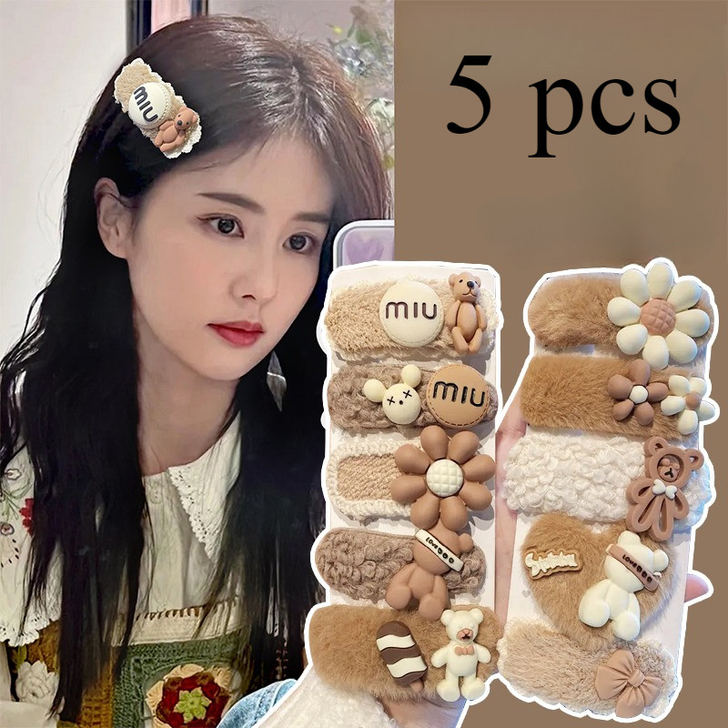 (5 ชิ้น) กิ๊บติดผมตุ๊กตาหมีน่ารักสําหรับผู้หญิง 2024 ใหม่คลิปด้านข้างหน้าม้าเครื่องประดับผม