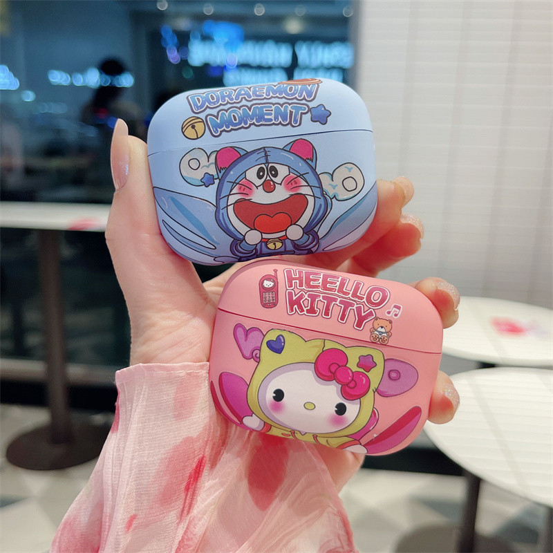 เคสโดราเอมอนและคิตตี้น่ารักสําหรับ AirPods4(2024)1/2/3/Pro/Pro2 Frosting Full Protection Case