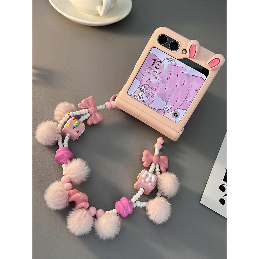 Luken น่ารักการ์ตูนเกาหลีกระต่ายหูสีชมพูกรณี Hairball สร้อยข้อมือลูกปัดสําหรับ Z Flip5 5G Z Flip5 Zf