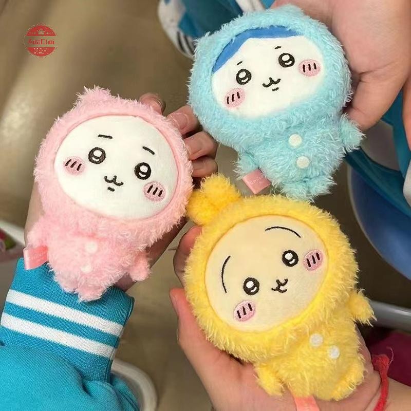 Adachoi ชุดนอน Chiikawa ตุ๊กตาพวงกุญแจน่ารัก Usagi Hachiware ตุ๊กตาตุ๊กตาจี้พวงกุญแจรถกระเป๋าเป้สะพายหลังตกแต่งเด็กของขวัญ TH