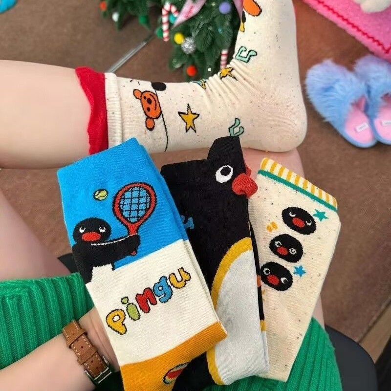 ฤดูใบไม้ร่วงฤดูหนาว ins อินเทรนด์การ์ตูนน่ารัก Original All-Match ถุงเท้าหญิงกลางหลอด Simple Little Penguin นักเรียน