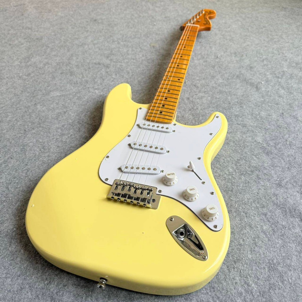 Fender Stratocaster กีตาร์ไฟฟ้า Big Headstock กีตาร์ไฟฟ้าร่างกายสีเหลือง