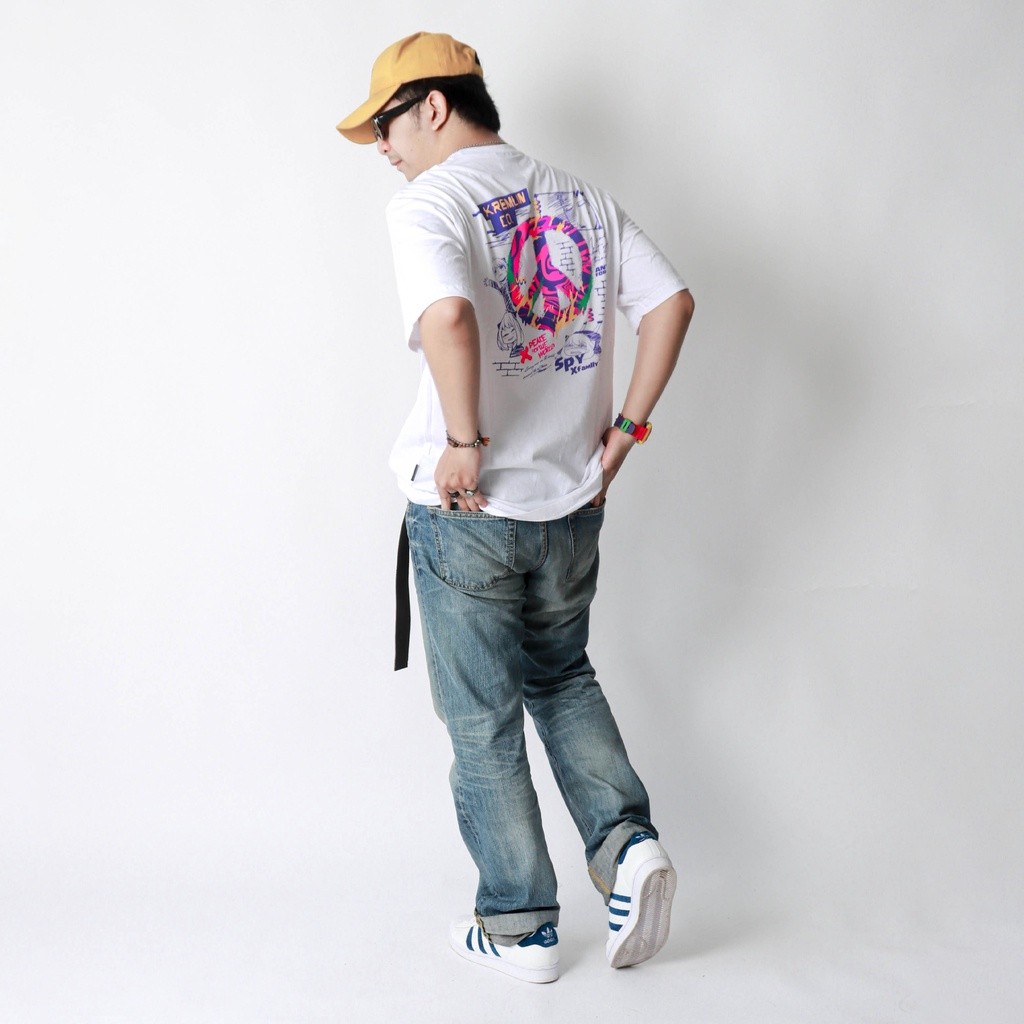 [HOT] เสื้อยืด KREMLIN Anime Manga Series - เสื้อยืดผู้ชาย ANYA