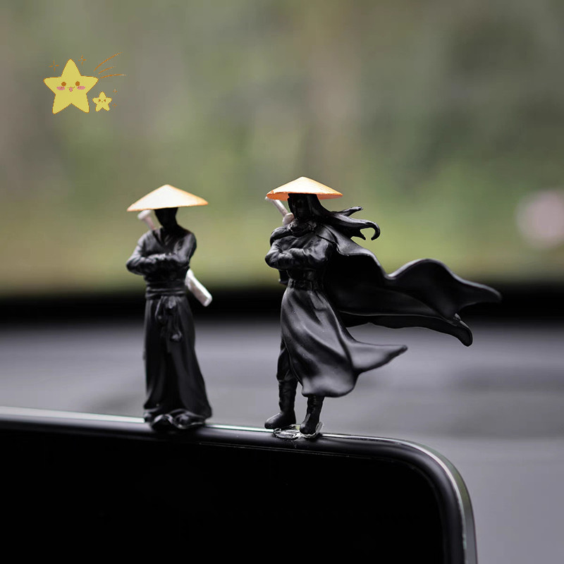 [JBTH] อุปกรณ์ตกแต่งภายในรถยนต์ตุ๊กตา Jianghu Knight หน้าจอคอมพิวเตอร์เดสก์ท็อปเครื่องประดับ Antiquity Knight คอนโซลกลางรถ sman [JB]