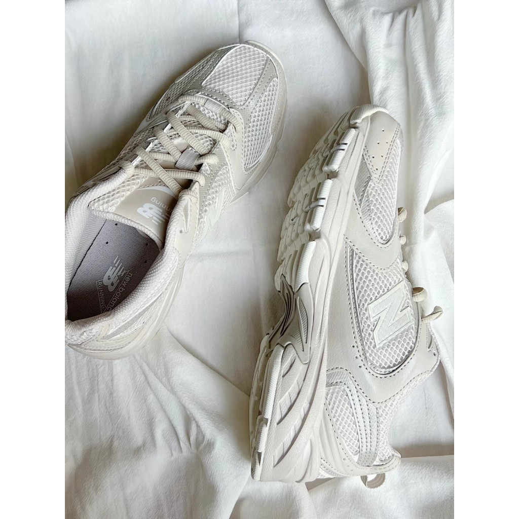 ใหม่ NB 530 Breathable น้ําหนักเบา Low-Top รองเท้าวิ่งผู้ชายผู้หญิงสไตล์เดียวกัน Light Milk Tea Colo