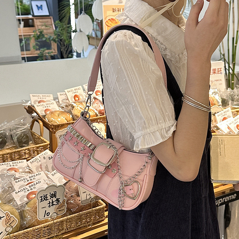 Niche อินเทรนด์ Millennium Spice Girl Wind Tender สีชมพูกระเป๋าใต้วงแขนสุดเท่