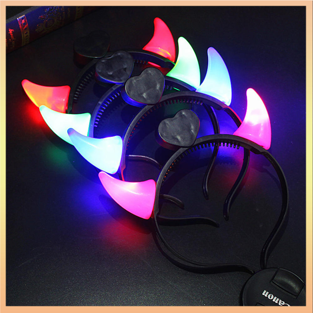 Led ตลก Devil Horn Light Up แถบคาดศีรษะกระพริบผม Hoops Headwear ฮาโลวีนคริสต์มาสปีใหม่ Party Decor อุปกรณ์เสริมผม