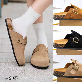 รองเท้าแตะผู้หญิงหนังกลับ แบบสวม สูง 2.5cm. แต่งสายคาดเข็มขั…