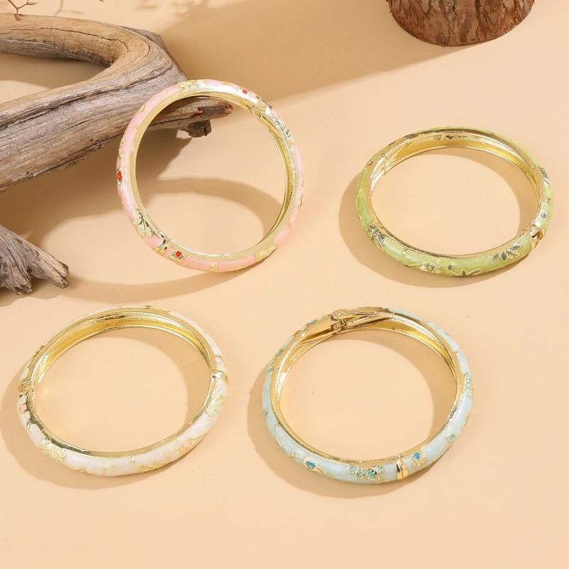 สร้อยข้อมือวินเทจCloisonne สไตล์ชาติพันธุ์สำหรับผู้หญิง ดอกไม้ขนาดเล็ก เครื่องประดับสวยงาม เป็นของขวัญที่ดี