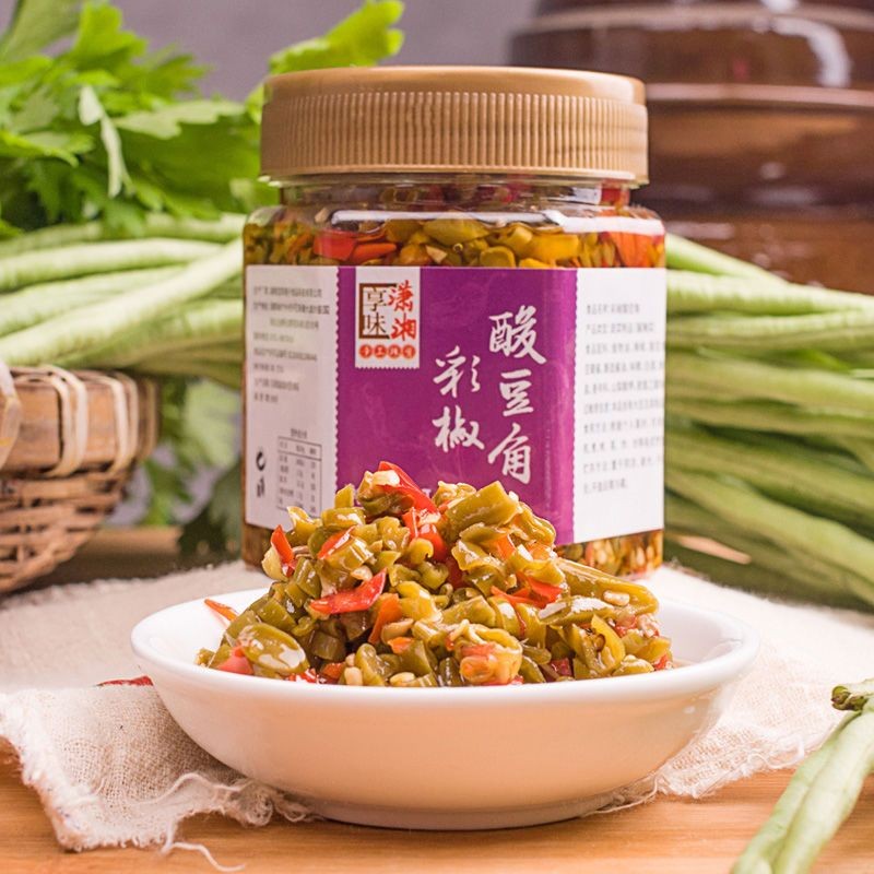 湖南农家酸辣爽口彩椒酸豆角泡菜豇豆香辣开胃下饭剁椒酱咸菜瓶装Hunan Farmhouse Sour, Spicy and Refreshing Colored Pepper Sour Bean Pi