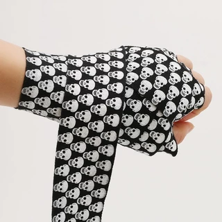 Hand Wraps 5 เมตร สำหรับการฝึกและแข่งขัน Boxing และ Combat Bandages ผ้าพันแผลยืดหยุ่น