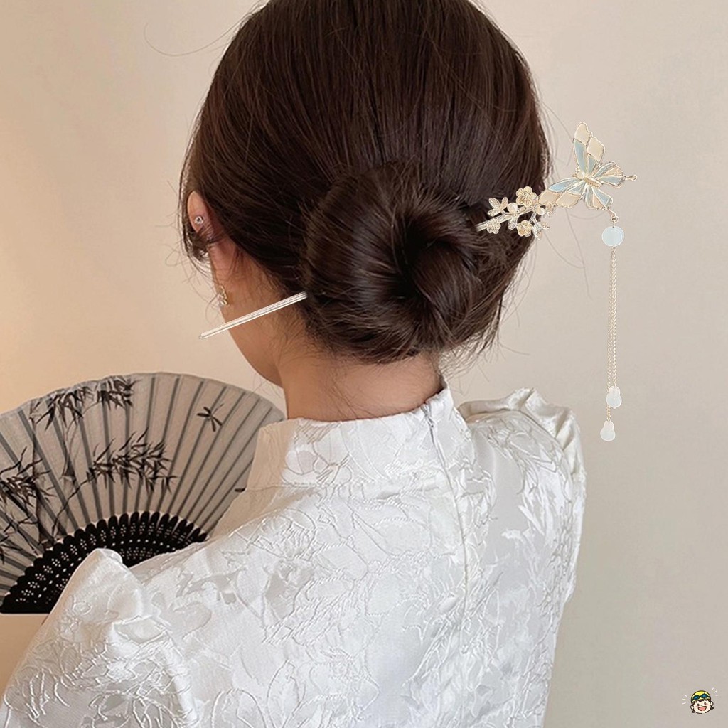 เครื่องประดับผมแบบจีน ผีเสื้อเงินผสม มุก และขนสัตว์ สำหรับโอกาสพิเศษ