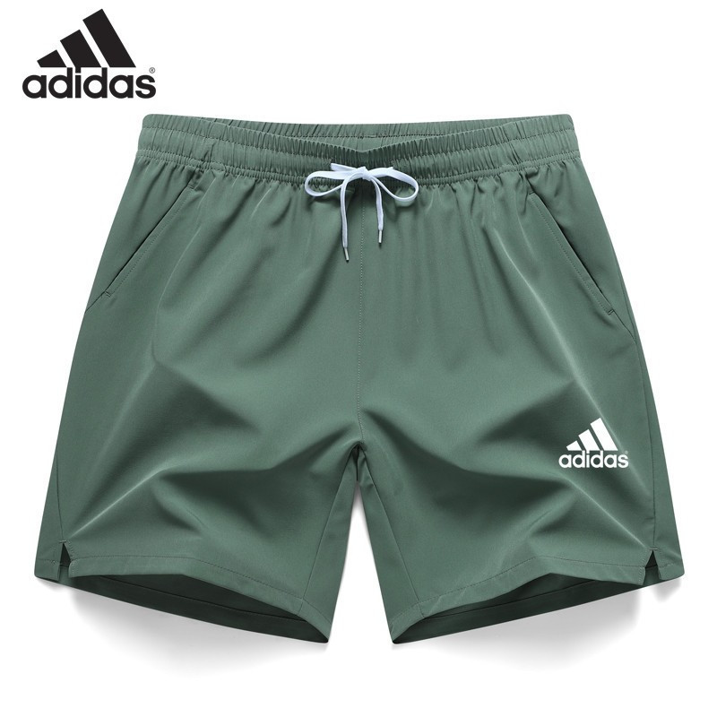 กางเกงขาสั้นผู้ชาย 2026 สีหลากหลาย แฟชันกีฬาสไตล์ loose fit สำหรับฤดูร้อน และเหมาะสำหรับการสวมใส่งานประจำวัน