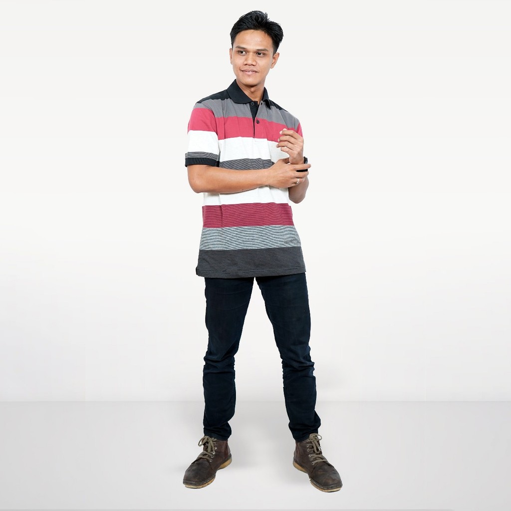 MERAH Hassenda Steward เสื้อโปโลผู้ชายลายทาง แขนสั้นใหม่ล่าสุด สีแดง HPA10414BORG