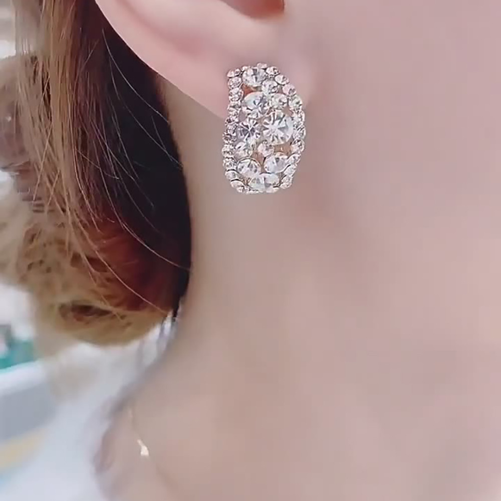 ต่างหูเพทายสีม่วงดีไซน์หรู พร้อมคัตเอาท์เพชรเต็มฉลุลายกลวง สำหรับผู้หญิง