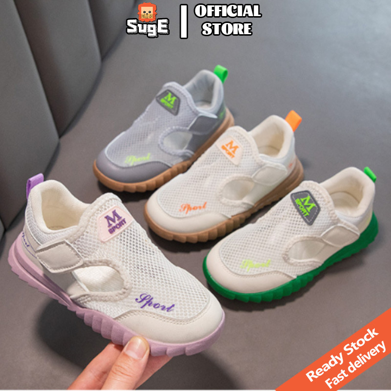 SUGE รองเท้า เด็ก ผู้ชาย พื้นผิวตาข่าย ระบายอากาศได้ รองเท้าลำลอง เหมาะสำหรับสาว ๆ