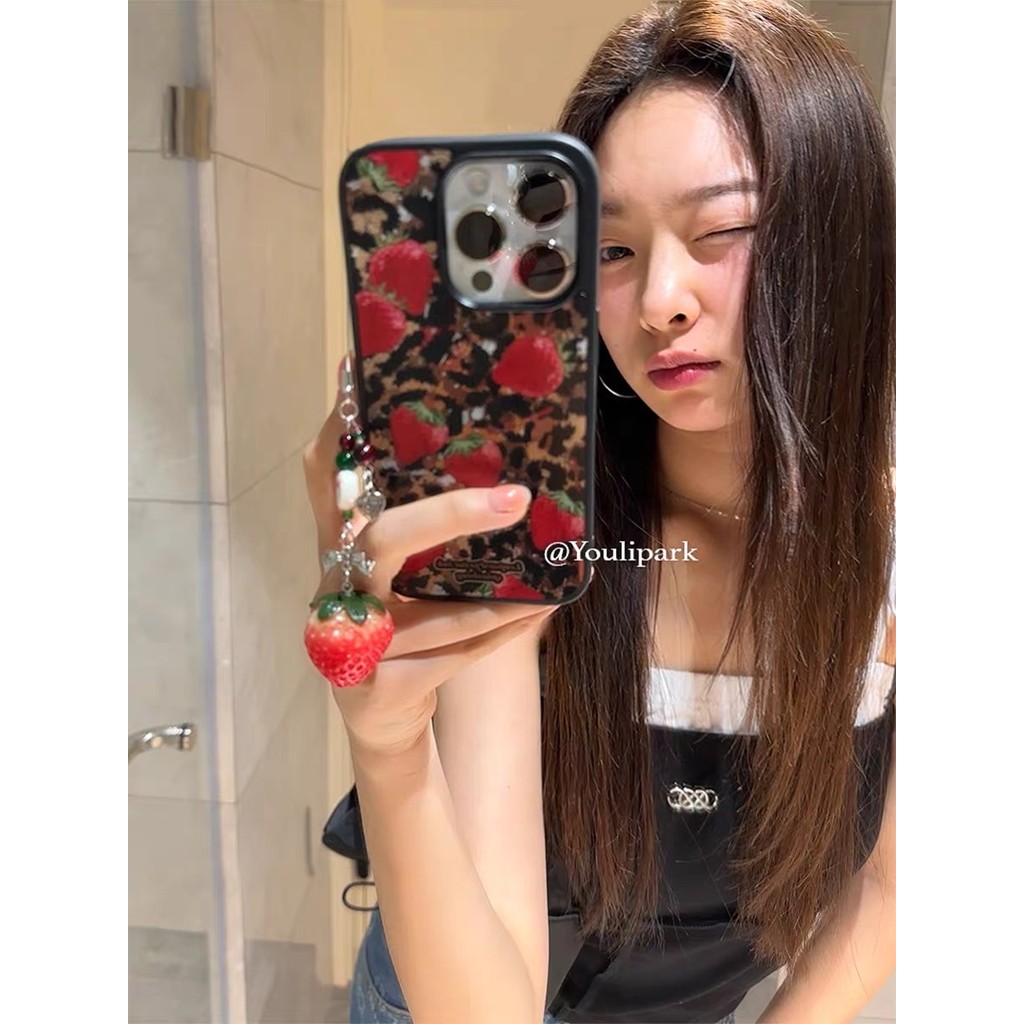 เคสโทรศัพท์สตรอเบอร์รี่หวานสําหรับ iPhone16ProMax 15 14Pro 13 XSMAX 8PLUS